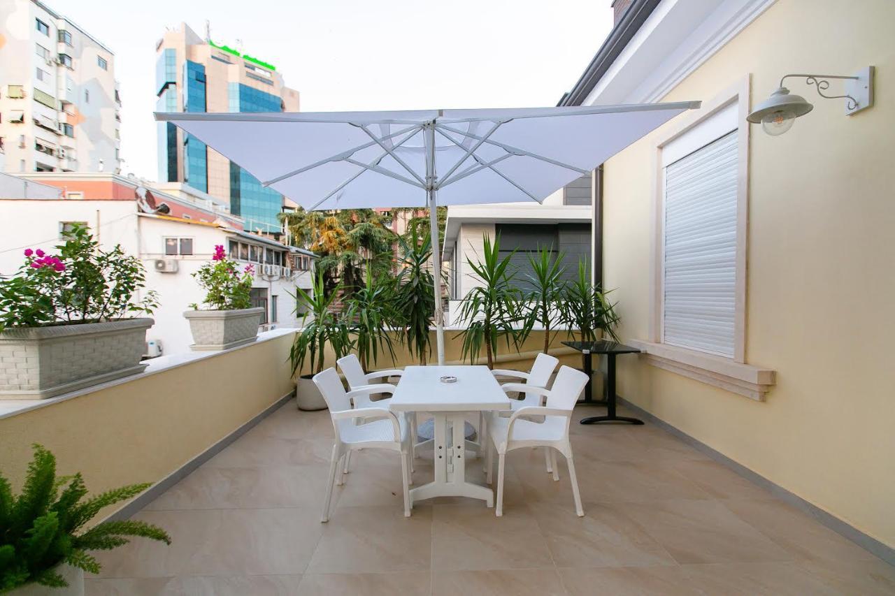 Vila Ferdinand Modern Rooms In Tirana'S Center Zewnętrze zdjęcie